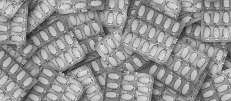 Help Teens Go Beyond the Headlines With New Nonfiction on the Opioid Crisis